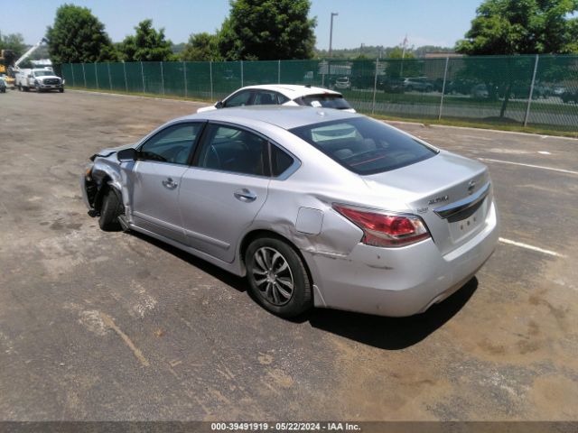 1N4AL3AP6FN881040 Nissan Altima 2.5 S