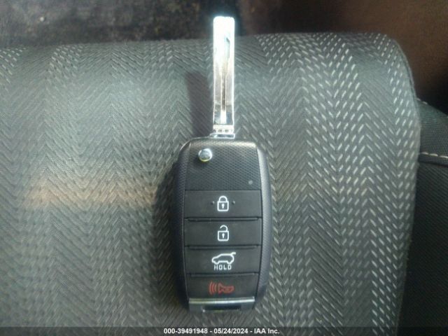 KNDPMCAC9L7791461 KIA Sportage Lx