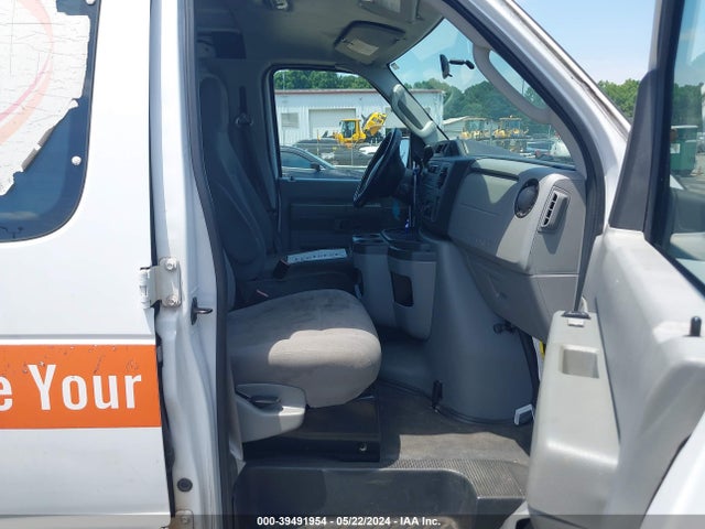 Ford E-250 Commercial 2014 1FTNE2EW6EDA62745 Image 5