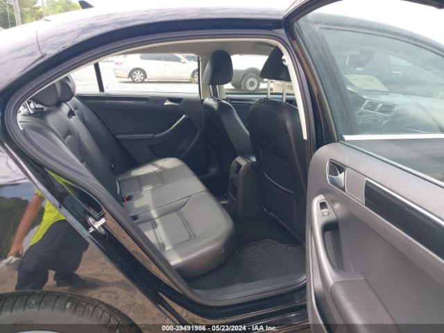 3VWL17AJ9HM318358 Volkswagen Jetta 1.8t Sel/1.8t Sel Premium