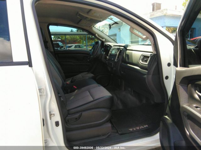 1N6AA1EKXHN530070 Nissan TITAN S
