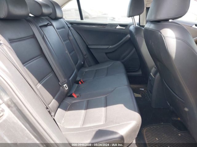 3VWL17AJ1HM380093 Volkswagen Jetta 1.8t Sel/1.8t Sel Premium