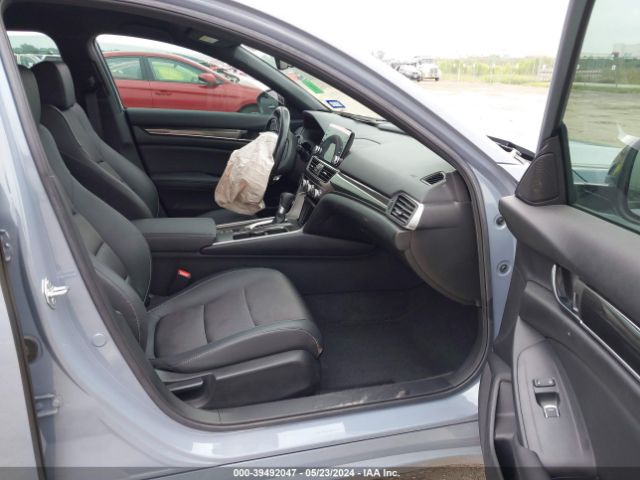 1HGCV1F38MA086391 Honda Accord Sport