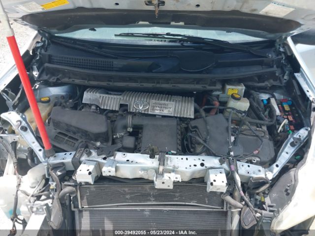 JTDZN3EU7EJ001556 Toyota Prius V Three