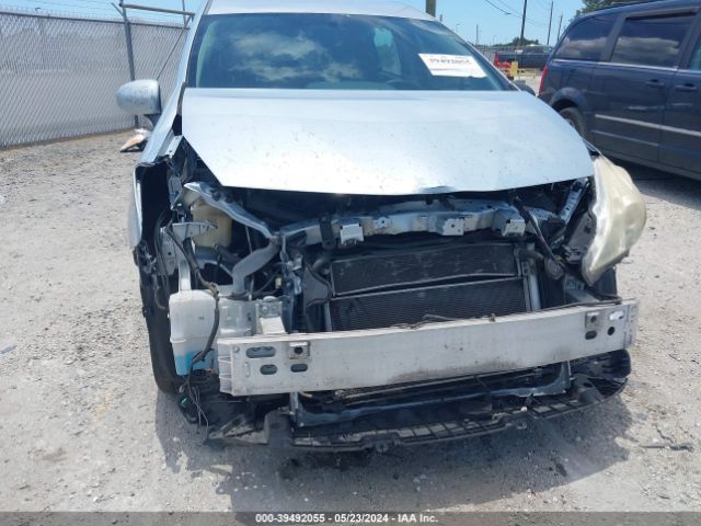 JTDZN3EU7EJ001556 Toyota Prius V Three