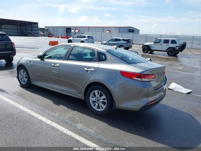 KIA Optima Lx 2017 5XXGT4L39HG125348 Image 3