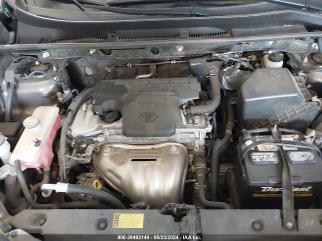 Toyota RAV4 LE 2014 JTMZFREVXED031366 Image 10