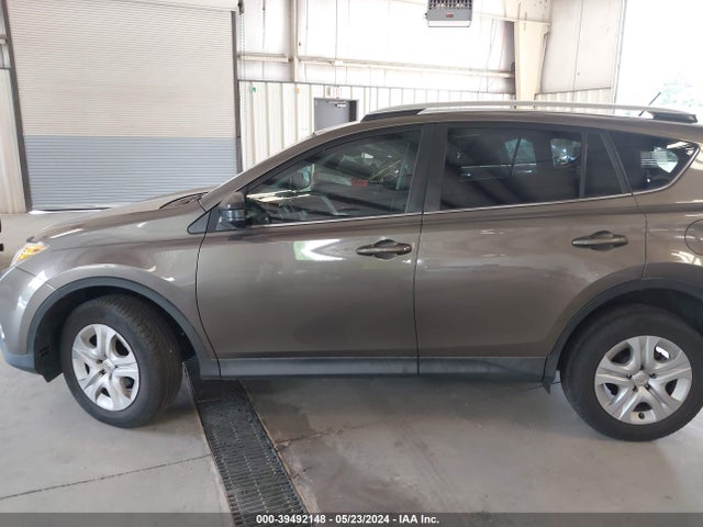Toyota RAV4 LE 2014 JTMZFREVXED031366 Image 15