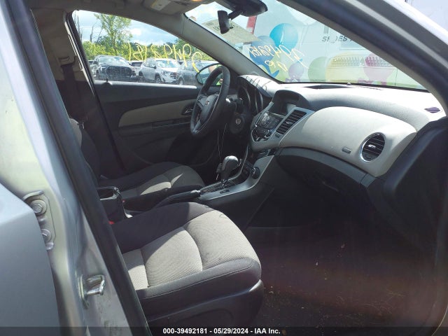 Chevrolet Cruze Ls Auto 2014 1G1PA5SH1E7421972 Image 5