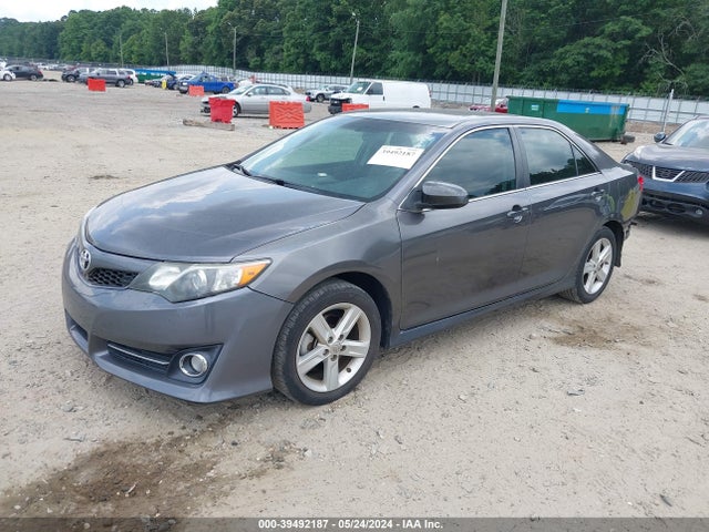 Toyota CAMRY SE 2014 4T1BF1FK7EU362375 Image 2