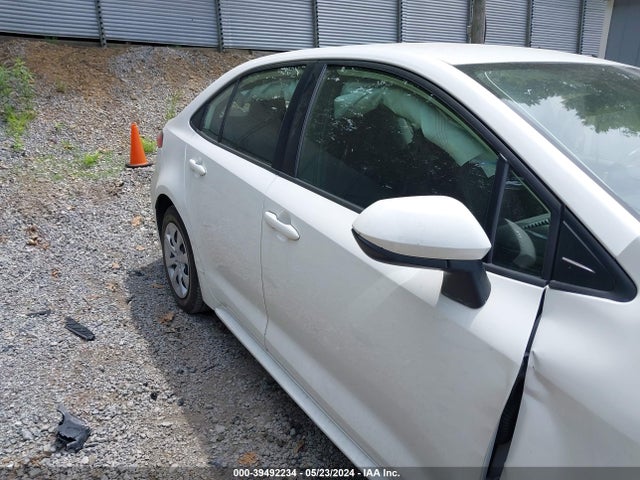 Toyota COROLLA LE 2021 JTDEPMAE2MJ145303 Image 21