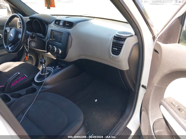 KIA Soul 2015 KNDJN2A23F7223408 Image 5