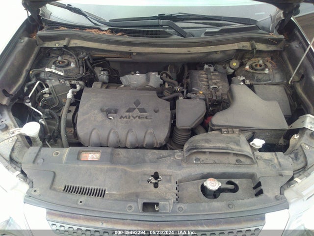 JA4AZ3A35KZ027580 Mitsubishi Outlander Sel