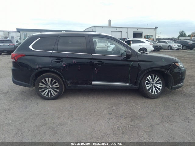 JA4AZ3A35KZ027580 Mitsubishi Outlander Sel