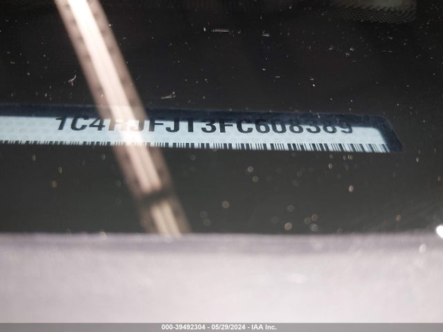 1C4RJFJT3FC608389 Jeep Grand Cherokee Summit