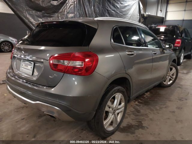 WDCTG4EB8JJ424560 Mercedes-Benz GLA 250