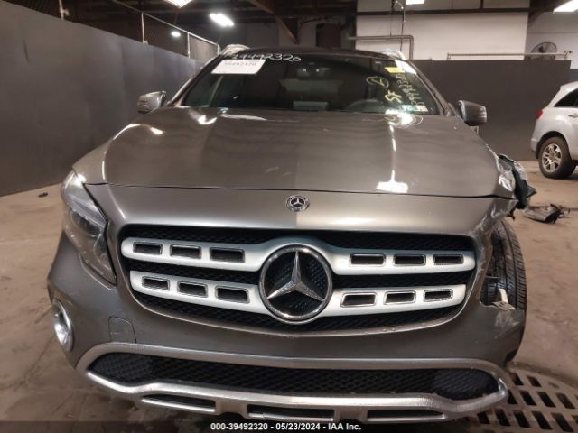 WDCTG4EB8JJ424560 Mercedes-Benz GLA 250