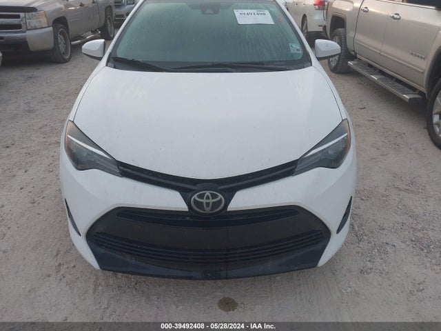 Toyota COROLLA LE 2018 5YFBURHE1JP822783 Image 13