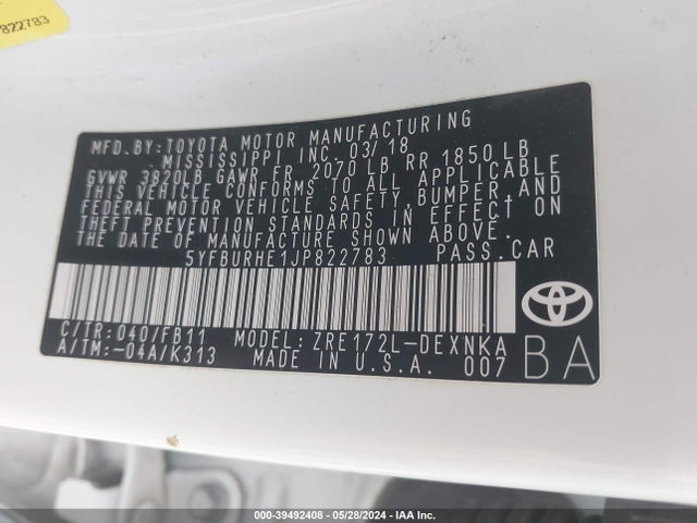 Toyota COROLLA LE 2018 5YFBURHE1JP822783 Image 9