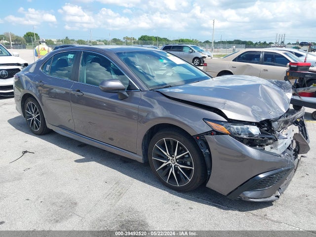 Toyota CAMRY SE 2021 4T1G11AK8MU606724 zdjęcie główne