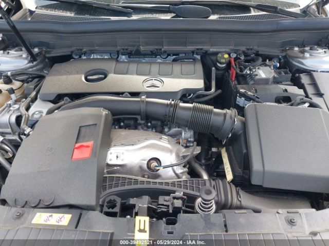 WDC4M4HB3LW003943 Mercedes-Benz Glb 250 4matic