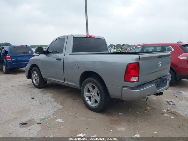 RAM 1500 Classic Express Regular Cab 4x2 6'4 Box 2021 3C6JR6AT6MG551435 Image 3