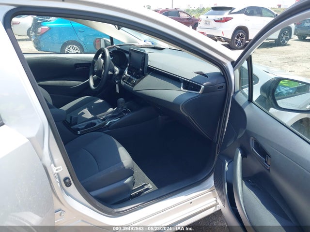 Toyota COROLLA LE 2022 5YFEPMAE4NP374143 Image 5