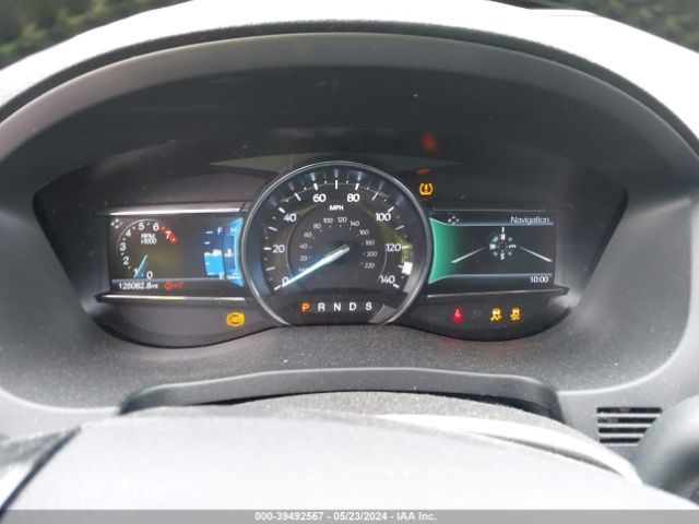 1FM5K7D89JGA17666 Ford EXPLORER XLT