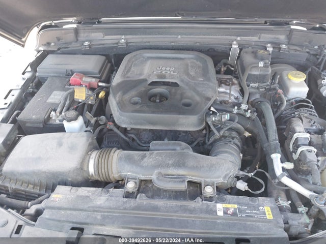 1C4HJXEN6MW563781 Jeep Wrangler Unlimited Sahara
