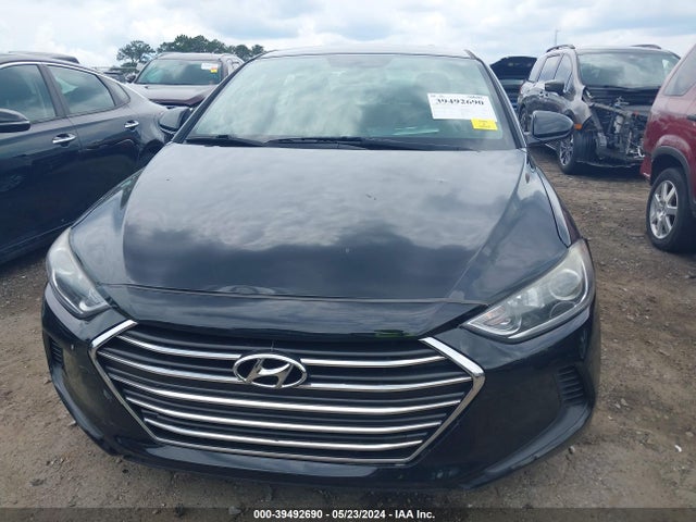 Hyundai ELANTRA SE 2018 5NPD74LF6JH318486 Image 13
