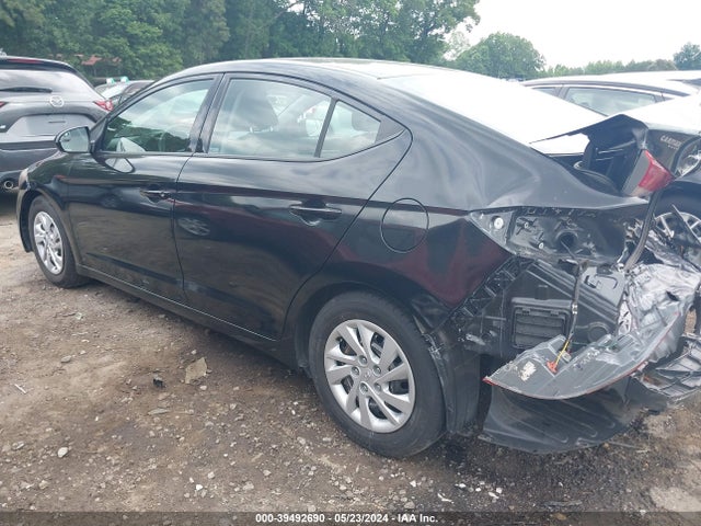 Hyundai ELANTRA SE 2018 5NPD74LF6JH318486 Image 15