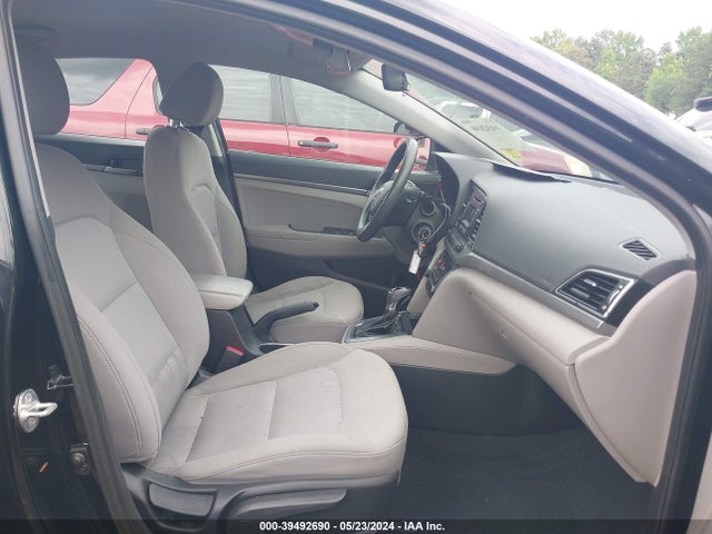 Hyundai ELANTRA SE 2018 5NPD74LF6JH318486 Image 5