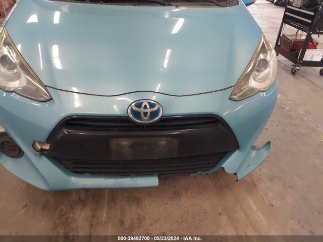 Toyota Prius C Three 2015 JTDKDTB30F1086743 Image 15
