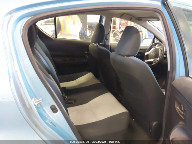 Toyota Prius C Three 2015 JTDKDTB30F1086743 Image 8