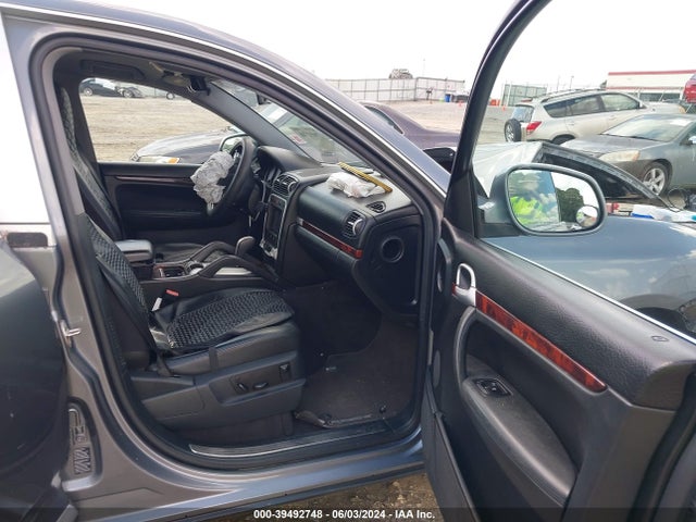 2004 PORSCHE CAYENNE WP1AA29P54LA22706 Photo 4