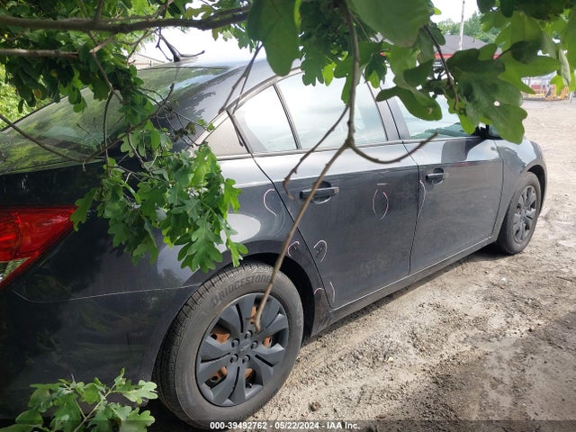 Chevrolet Cruze Ls Auto 2014 1G1PA5SG4E7217108 Image 4