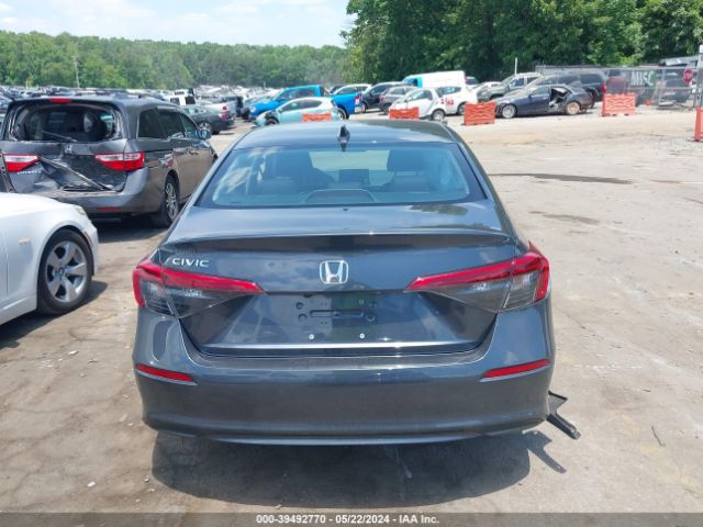2HGFE2F23PH560585 Honda Civic Lx