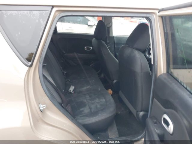 KNDJN2A26F7119768 KIA Soul