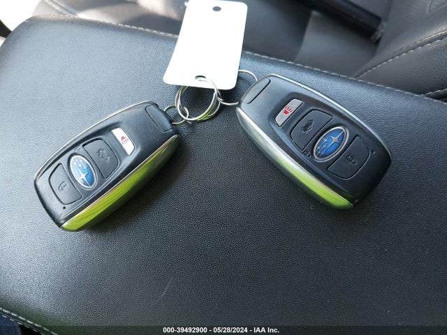 Subaru Outback 2.5i Limited 2017 4S4BSANC3H3275850 Image 11