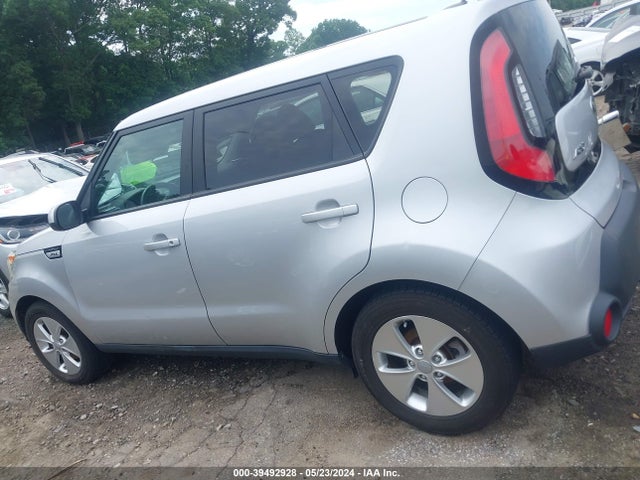 KIA Soul 2016 KNDJN2A24G7825235 Image 14