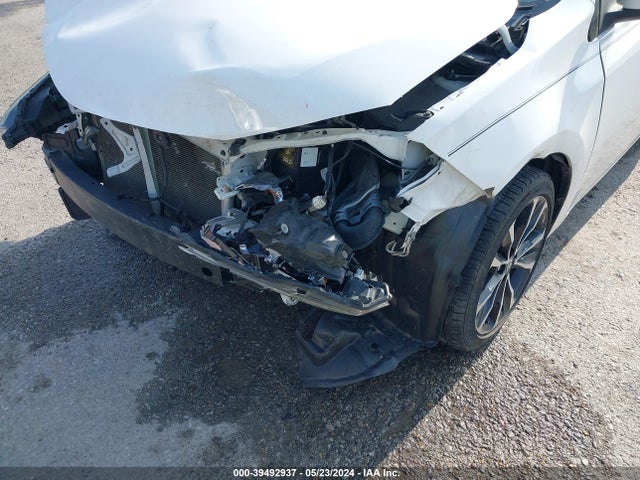 Toyota COROLLA LE 2019 2T1BURHE8KC237331 Image 6
