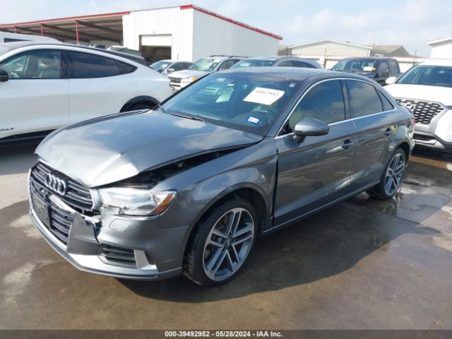 WAUBEGFF6KA096158 Audi A3 45 Premium