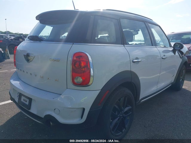 2015 MINI COUNTRYMAN WMWZC5C54FWP42438 Photo 3
