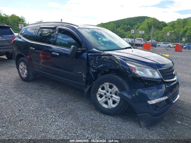 Chevrolet Traverse Ls 2016 1GNKRFED1GJ314037 главное изображение