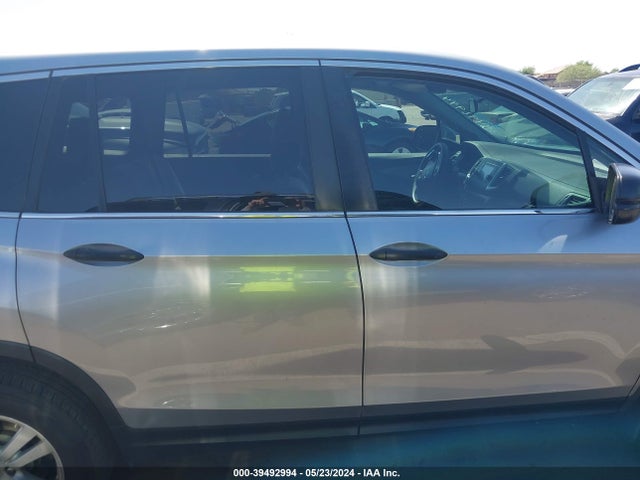 Honda PILOT LX 2016 5FNYF6H11GB085394 Image 13