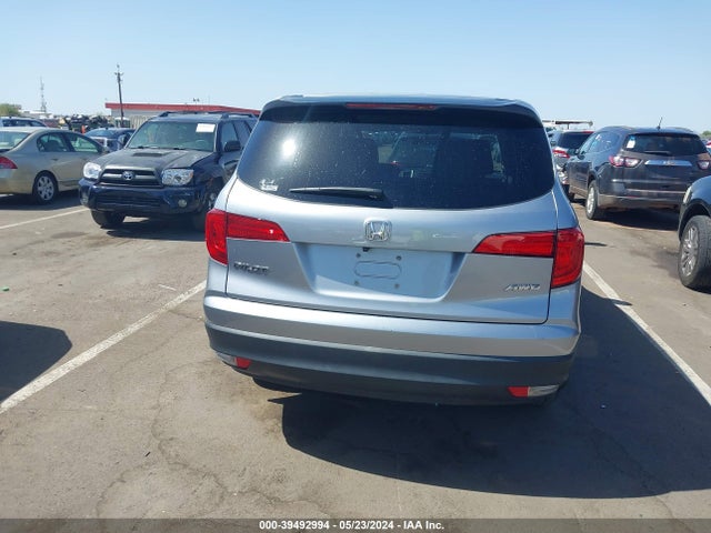Honda PILOT LX 2016 5FNYF6H11GB085394 Image 16