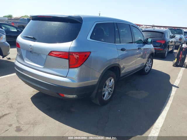 Honda PILOT LX 2016 5FNYF6H11GB085394 Image 4
