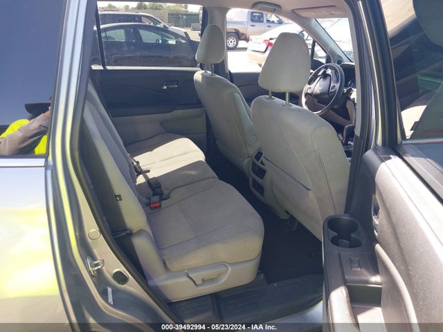 Honda PILOT LX 2016 5FNYF6H11GB085394 Image 8