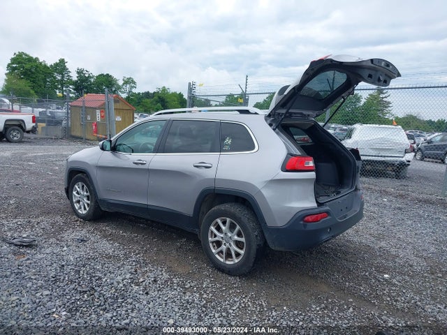 1C4PJMCB7HD220367 Jeep Cherokee Latitude 4x4