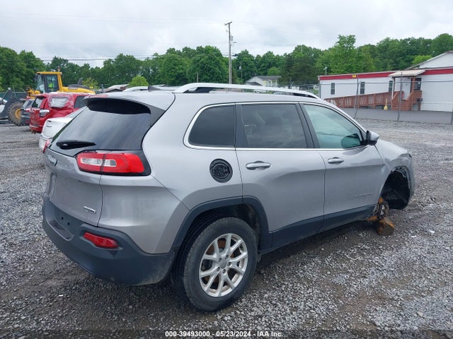 1C4PJMCB7HD220367 Jeep Cherokee Latitude 4x4